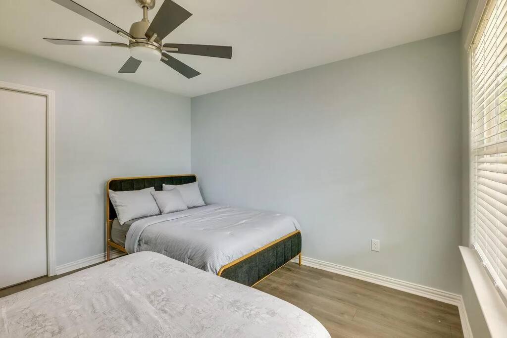 Vacation Home Lake Livingston! Onalaska ภายนอก รูปภาพ