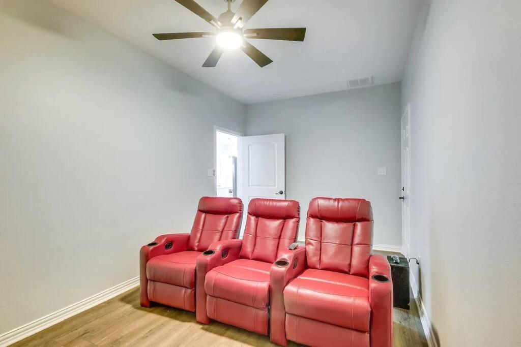 Vacation Home Lake Livingston! Onalaska ภายนอก รูปภาพ